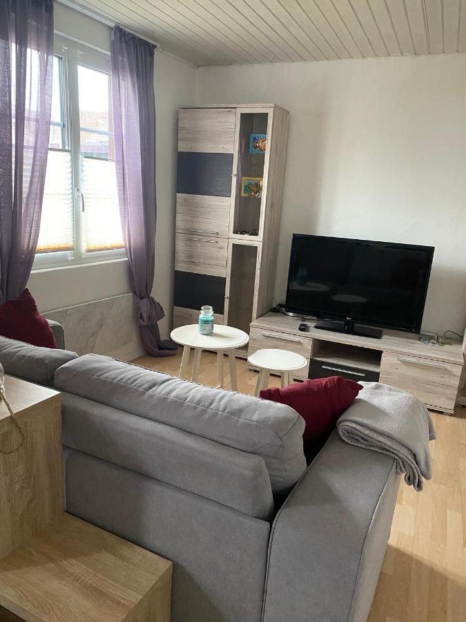 Gemütliche 1 Raumwohnung für 1 Person oder Pärchen Balsthal Exterior foto
